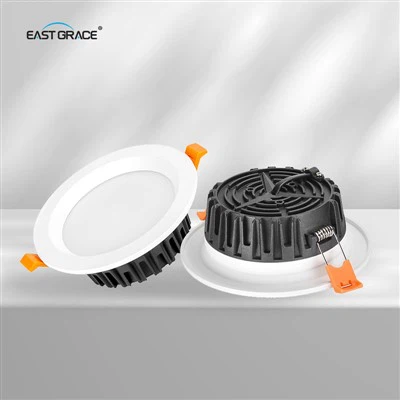 Hliník štíhlý vedl světlo b